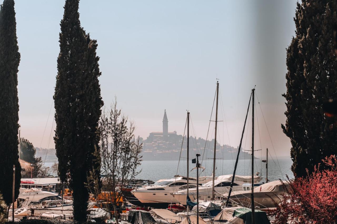 Mobile Home Peponi Del Mar, Camping Porton Biondi Rovinj Buitenkant foto
